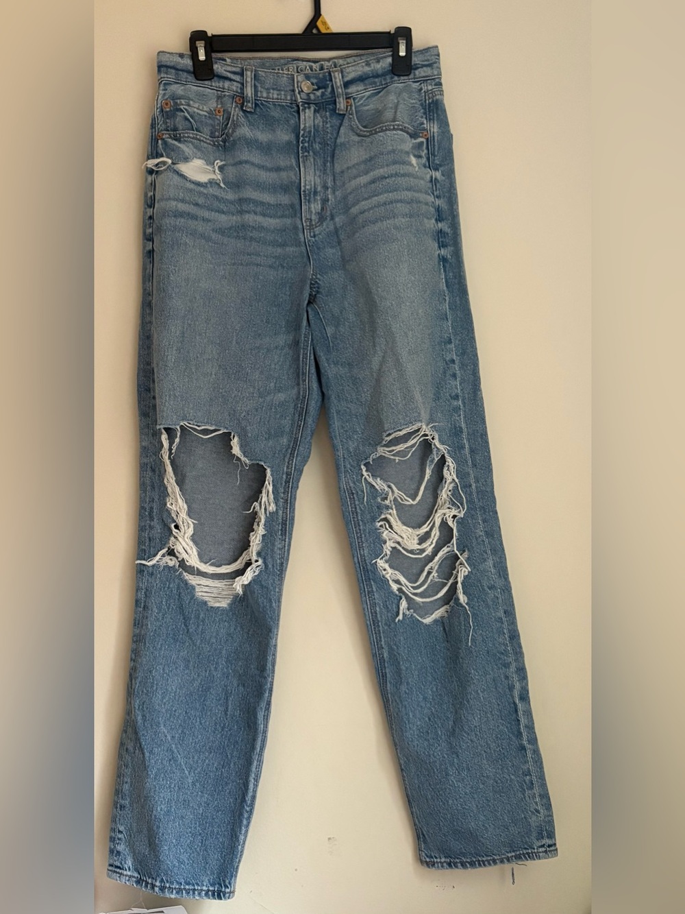 American Eagle Size 6 highest rise baggy straight jeans